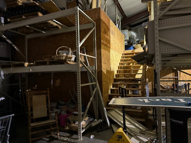 More Photos Of 1708 E Broad Ave, Rockingham General Retail For Sale