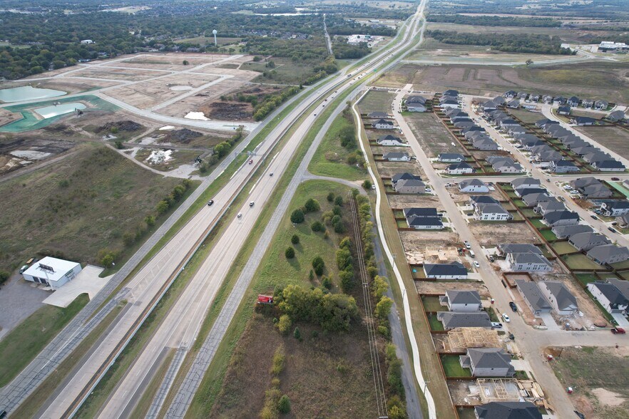 More Photos Of 400 W US Hwy 82, Sherman Land For Sale