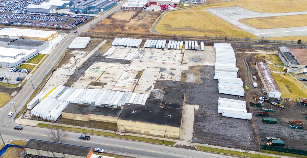 More Photos Of 8611 Grinnell St, Detroit Land For Lease