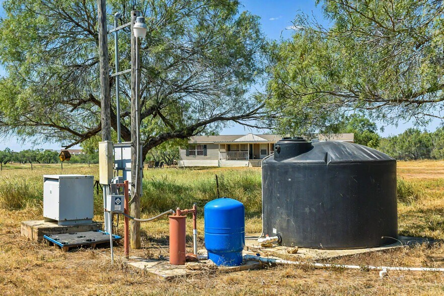 More Photos Of 20757 US Highway 83 N, Laredo Land For Sale