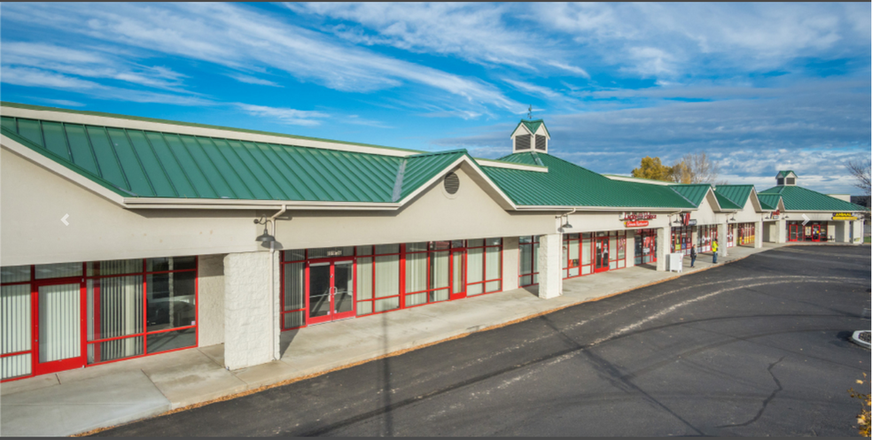 Primary Photo Of 8610-8664 W Overland Rd, Boise Storefront Retail Residential For Lease