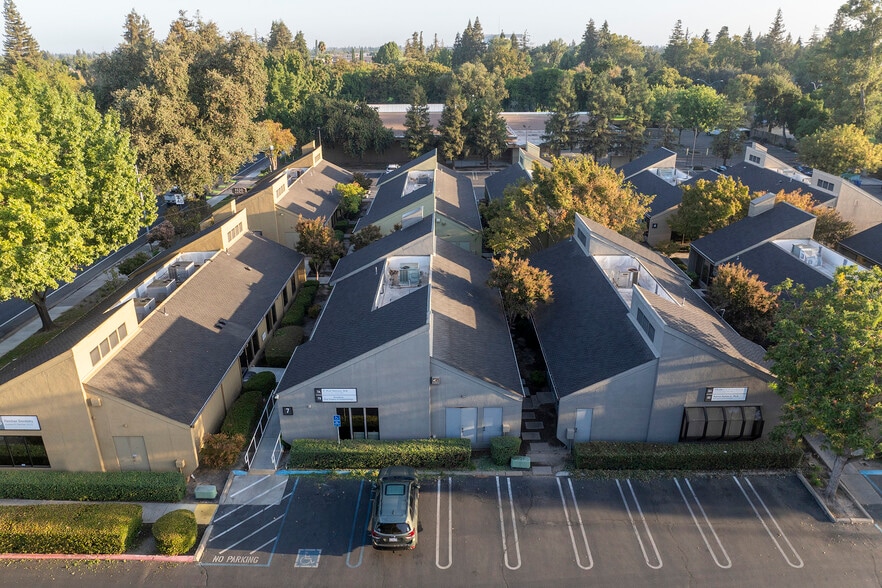 More Photos Of 1130 Coffee Rd, Modesto Medical For Sale