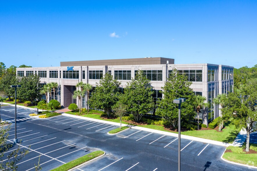 More Photos Of 13501 Ingenuity Dr, Orlando Unknown For Lease