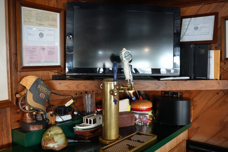 More Photos Of 7707 Dyke Rd, Fair Haven Sports And Entertainment For Sale