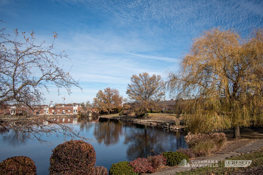 More Photos Of 10-54 Alpha Park, Highland Heights Showroom For Lease