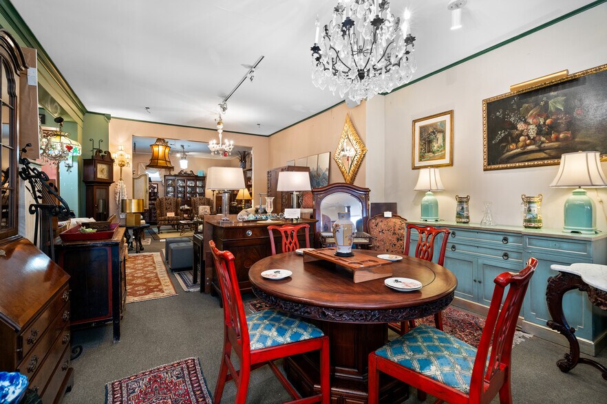 More Photos Of 1537 Hertel Ave, Buffalo Flex For Sale