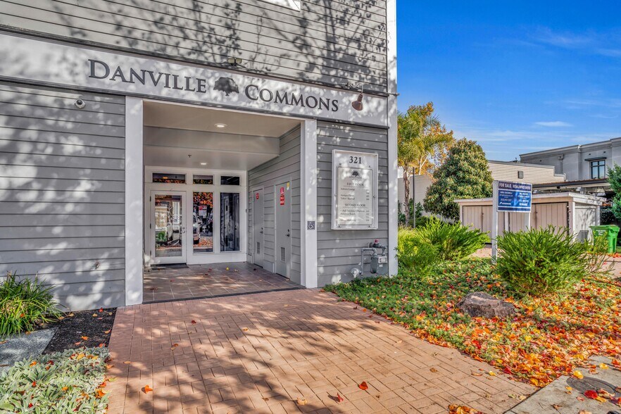 More Photos Of 321 Hartz Ave, Danville General Retail For Sale