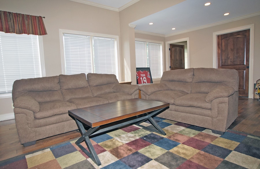 More Photos Of 1206 Rail Dr, Woodstock Warehouse For Sale