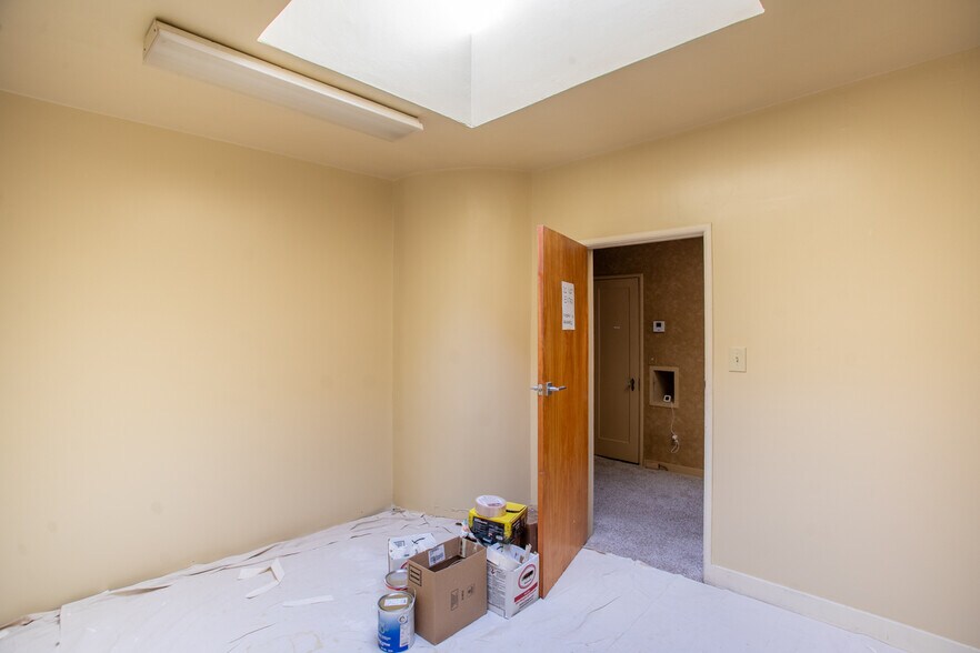 More Photos Of 310-312 1st St, Marysville Office Residential For Lease