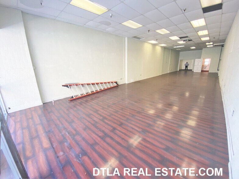 More Photos Of 248-260 S Broadway, Los Angeles General Retail For Sale