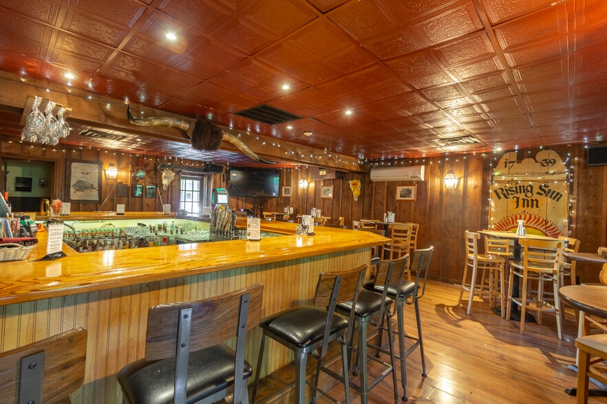 More Photos Of 898 Allentown Rd, Telford Restaurant For Sale
