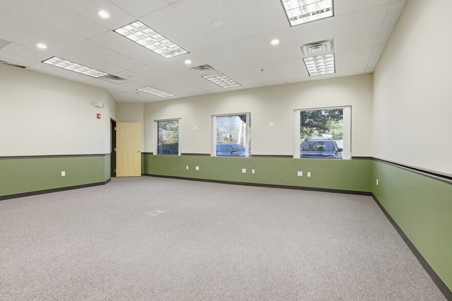 More Photos Of , Littleton Flex For Sale