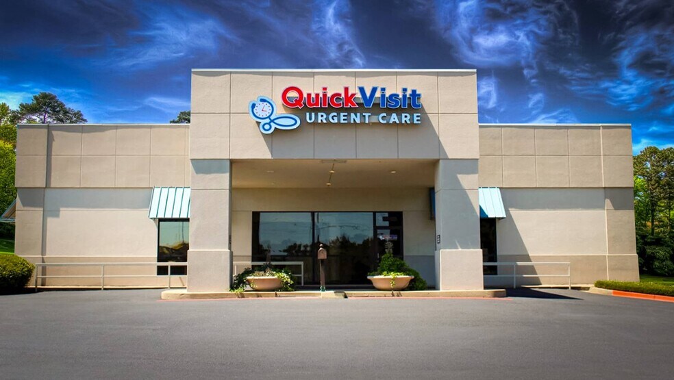 Primary Photo Of 312 W McLane St, Osceola Healthcare For Sale