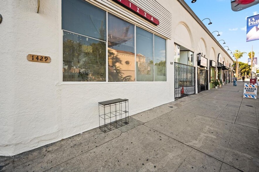 More Photos Of 1429-1445 N Highland Ave, Los Angeles Freestanding For Lease
