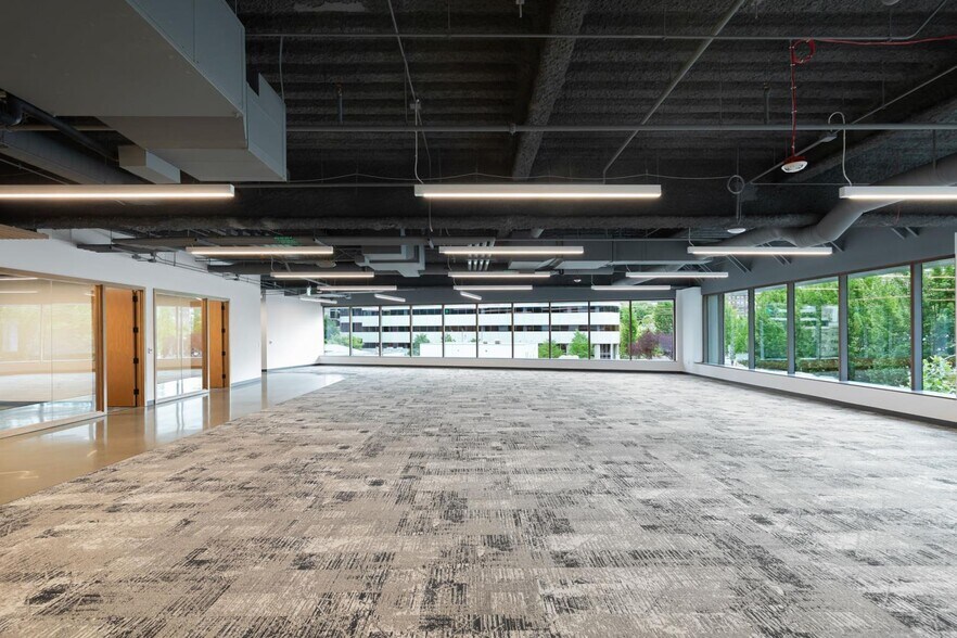 More Photos Of 1711 Boren Ave, Seattle Office For Lease