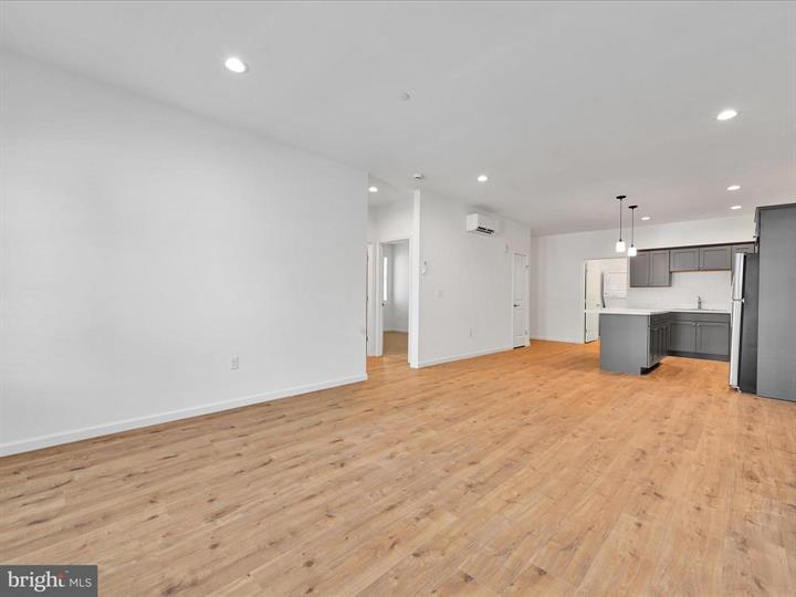 More Photos Of 336-338 Main St, Denver Storefront Retail Residential For Lease