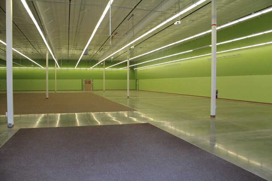 More Photos Of 908 NW 6th St, Tulia Freestanding For Sale