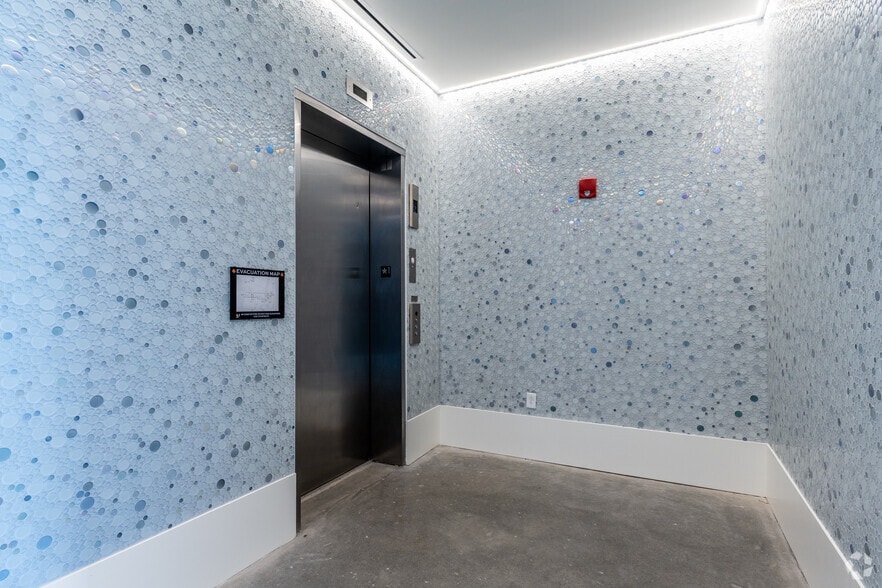 More Photos Of 2820 W Broad St, Richmond Apartments For Lease
