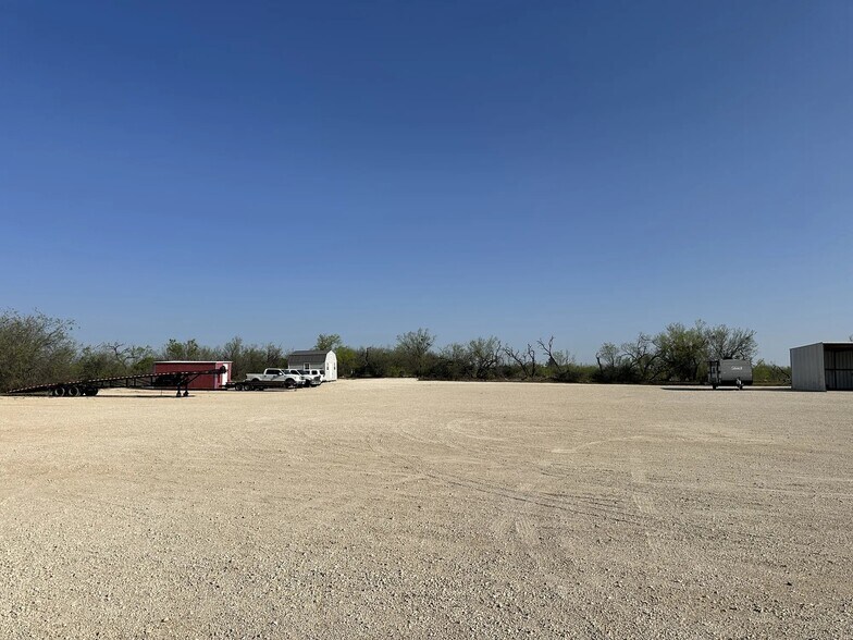 More Photos Of 1782 Key Ln, Abilene Office For Lease