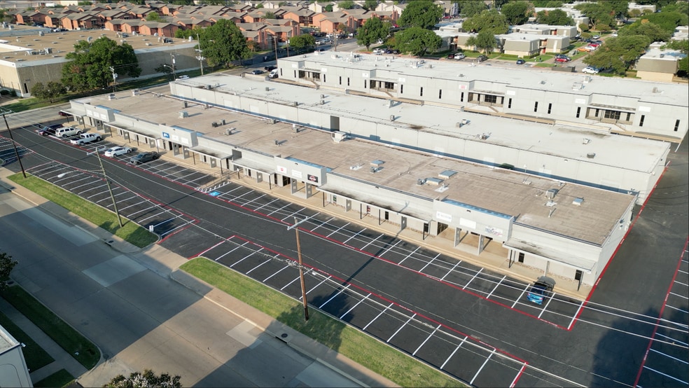 More Photos Of 2630 Northaven Rd, Dallas Unknown For Lease