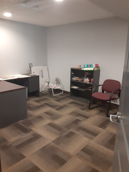 More Photos Of 4774 Old William Penn Hwy, Murrysville Medical For Lease