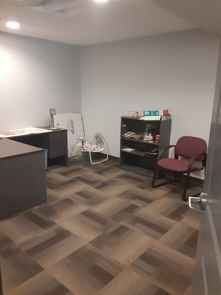 More Photos Of 4774 Old William Penn Hwy, Murrysville Medical For Lease