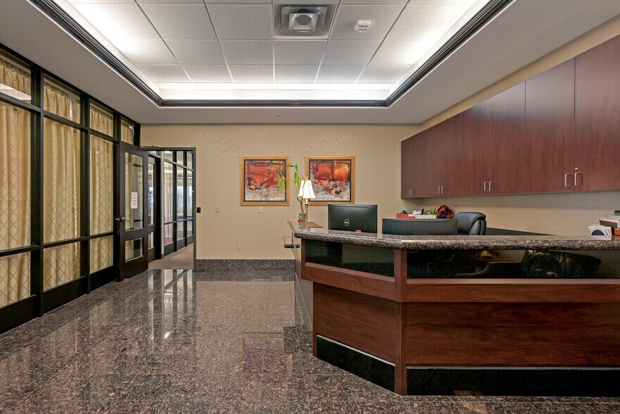 More Photos Of 8998 Research Blvd, Austin Office For Lease