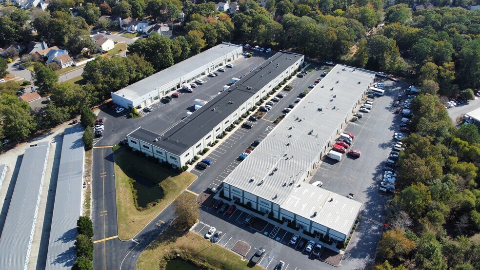 More Photos Of 1612 Centerville Tpke, Virginia Beach Flex For Lease