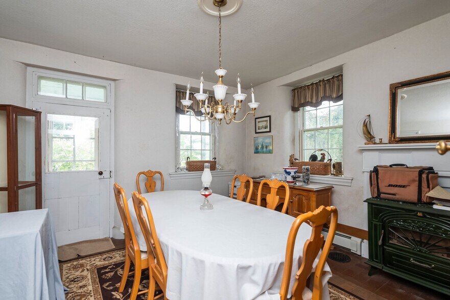 More Photos Of 1112 W Bridge St, Spring City Warehouse For Sale