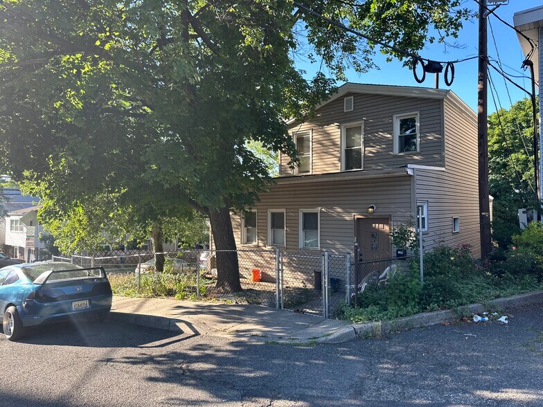 More Photos Of 1614 34th St, North Bergen Land For Sale