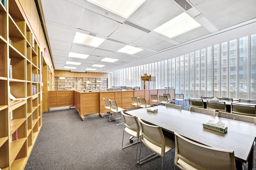 More Photos Of 180 Amsterdam Ave, New York Religious Facility For Lease