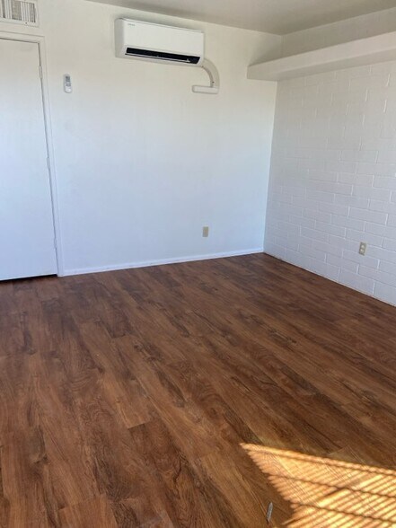 More Photos Of 5519-5557 E Helen St, Tucson Apartments For Sale
