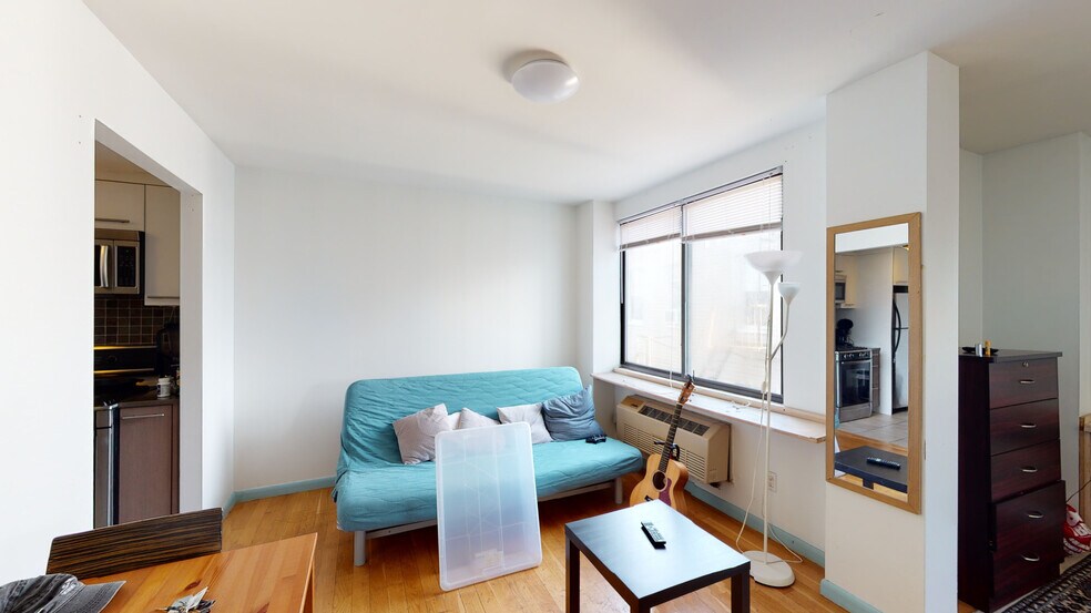 More Photos Of 518 Meeker Ave, Brooklyn Apartments For Sale