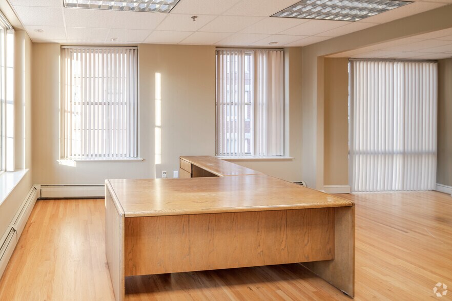 More Photos Of 72 Pine St, Providence Office For Lease