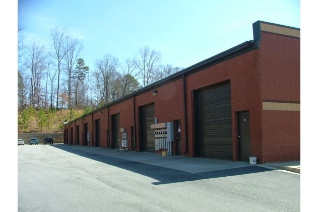 More Photos Of 2705 Faith Industrial Dr, Buford Light Distribution For Lease