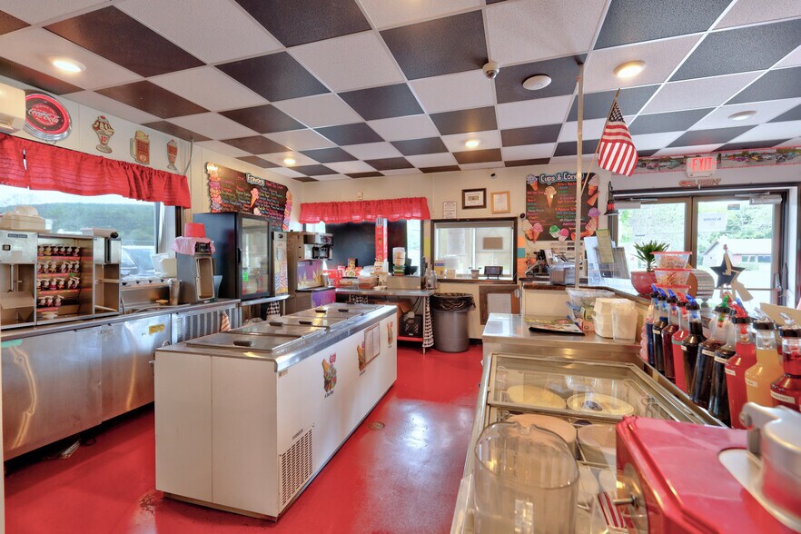 More Photos Of 36422 State Highway 23, Grand Gorge Restaurant For Sale