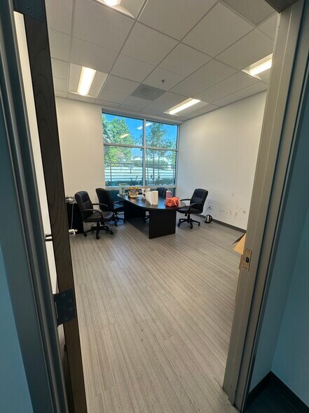 More Photos Of 2070 W 11th St, Upland Warehouse For Lease