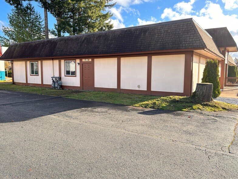 More Photos Of 4528 Pacific Ave SE, Lacey Restaurant For Lease