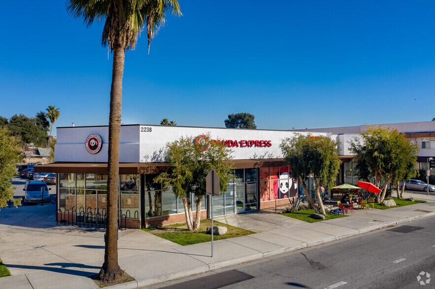More Photos Of 2260-2268 Lincoln Ave, Altadena General Retail For Sale