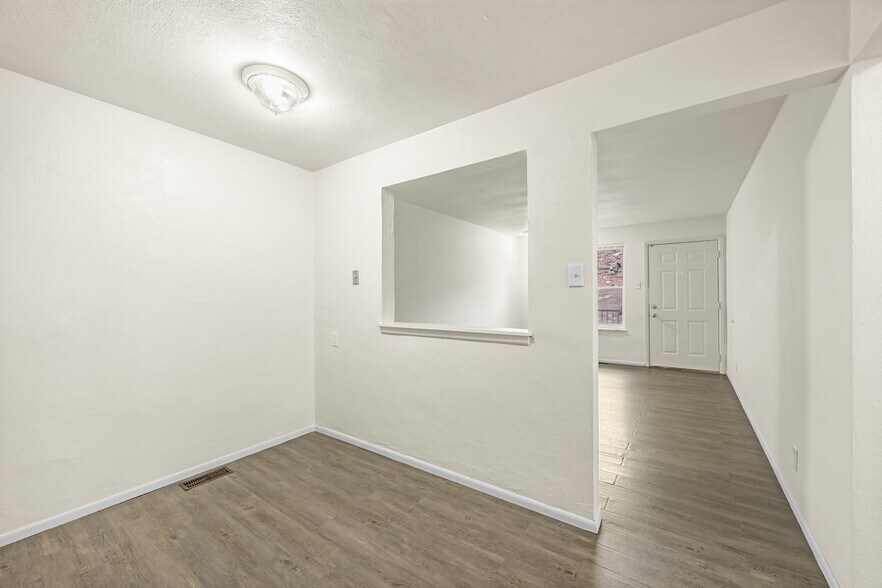 More Photos Of 4127 Geraldine Ave, Saint Ann Apartments For Sale