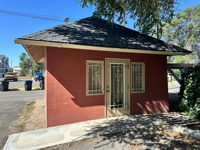 More Photos Of 608 N 29th St, Billings Office For Sale