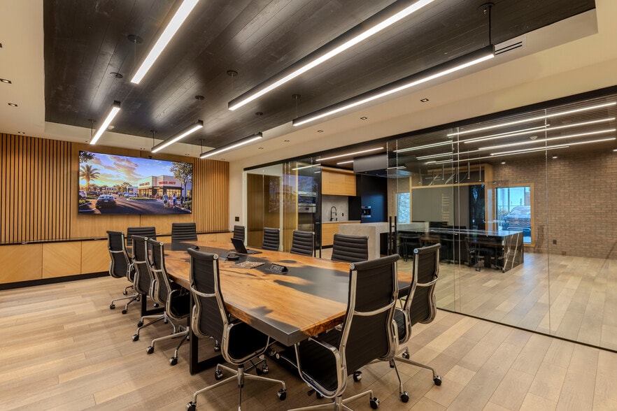More Photos Of 7335 Lake Ellenor Dr, Orlando Office For Sale