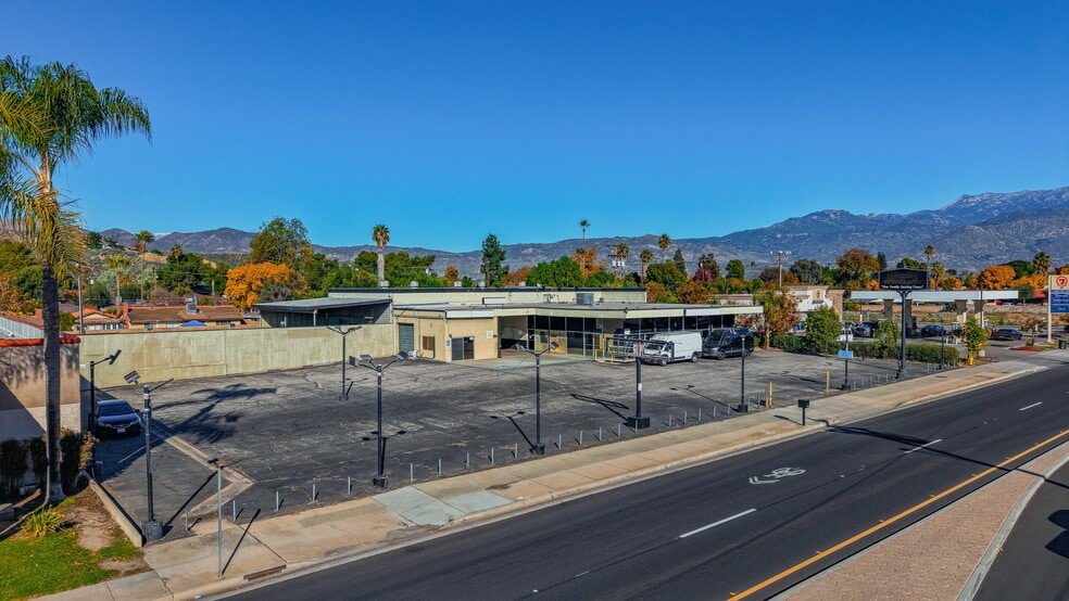 More Photos Of 3630 E Florida Ave, Hemet Auto Dealership For Sale