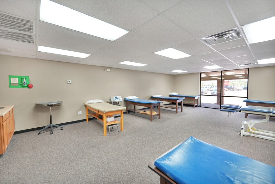 More Photos Of 2651 John Ben Shepperd Pky, Odessa Office For Sale