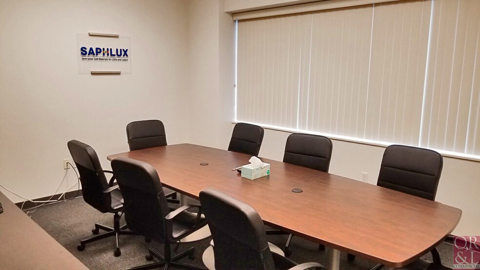 More Photos Of 4 Pin Oak Dr, Branford Industrial For Lease