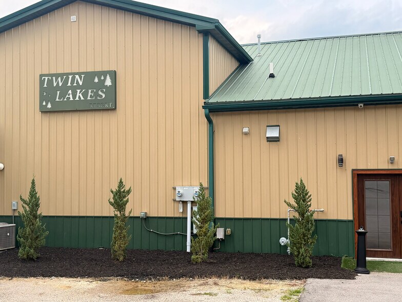 More Photos Of 273 Tackett Ln, Piketon Lodge Meeting Hall For Sale