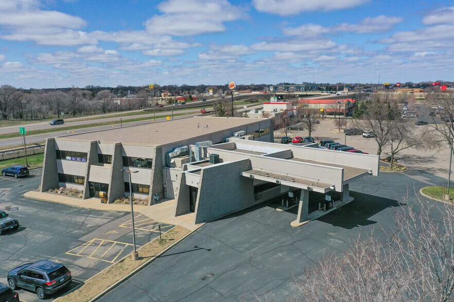 More Photos Of 12301 NE Central Ave, Blaine Bank For Lease