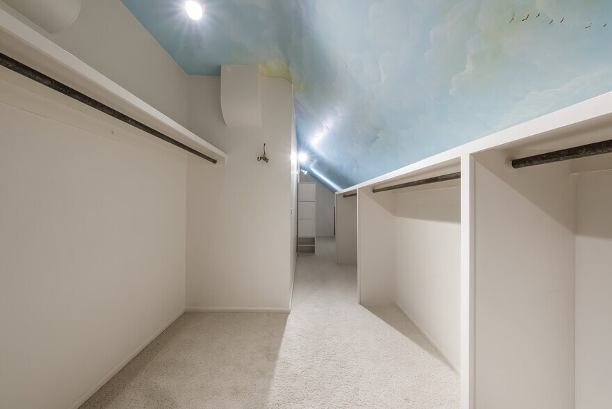 More Photos Of 1901 Moffet Rd, Saint Joseph Specialty For Sale