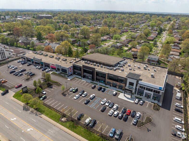 More Photos Of 7727-7865 Kenwood Rd, Cincinnati Storefront Retail Office For Lease