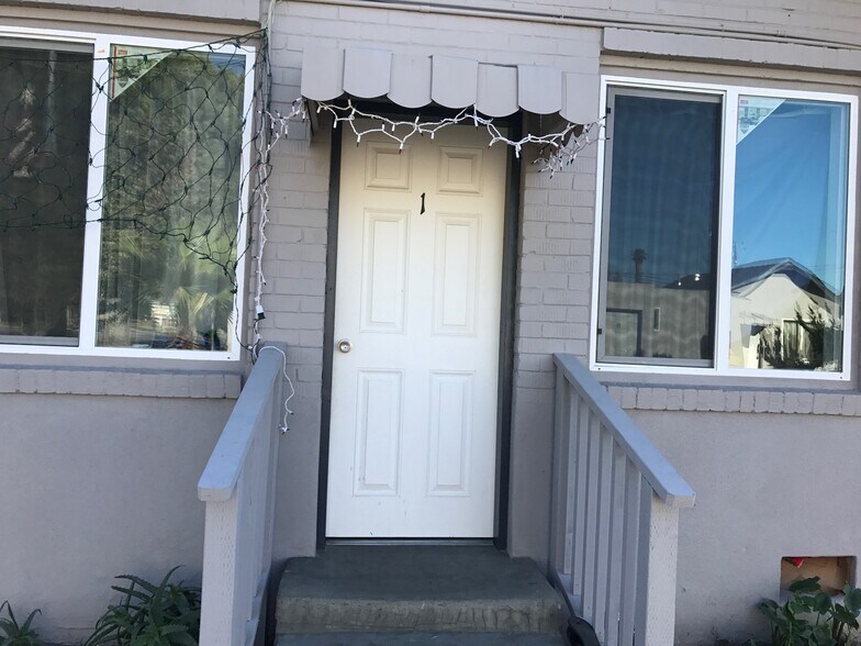 More Photos Of 909 N Broadway, Santa Maria Hotel For Sale